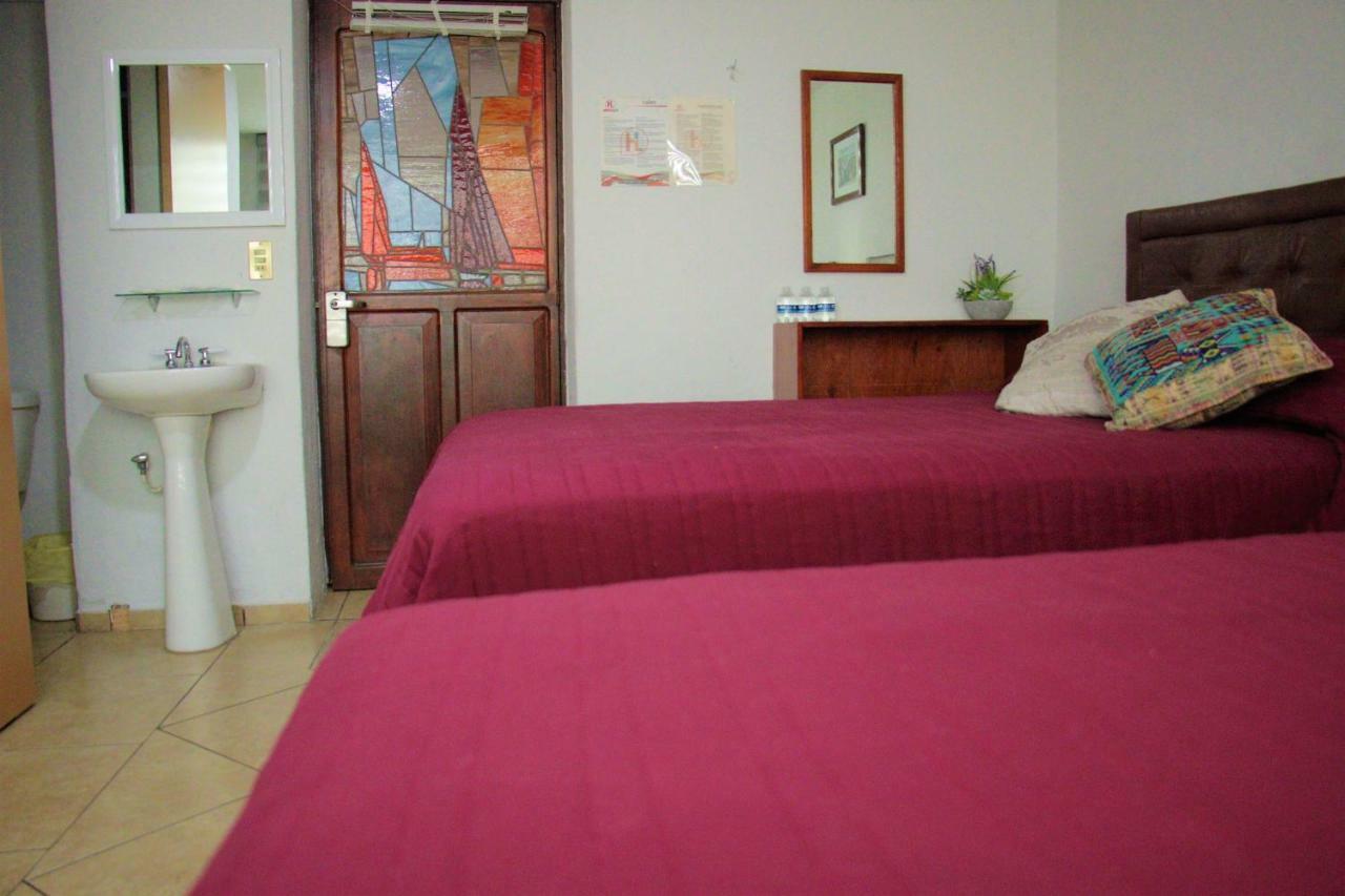 Hotel Lit Γκουανταλαχάρα Εξωτερικό φωτογραφία