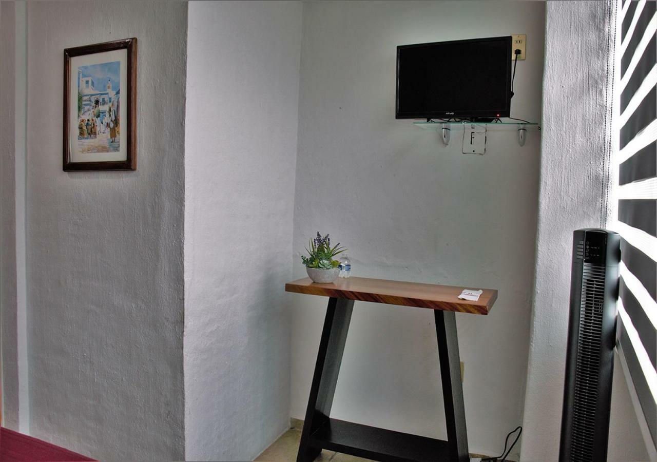 Hotel Lit Γκουανταλαχάρα Εξωτερικό φωτογραφία